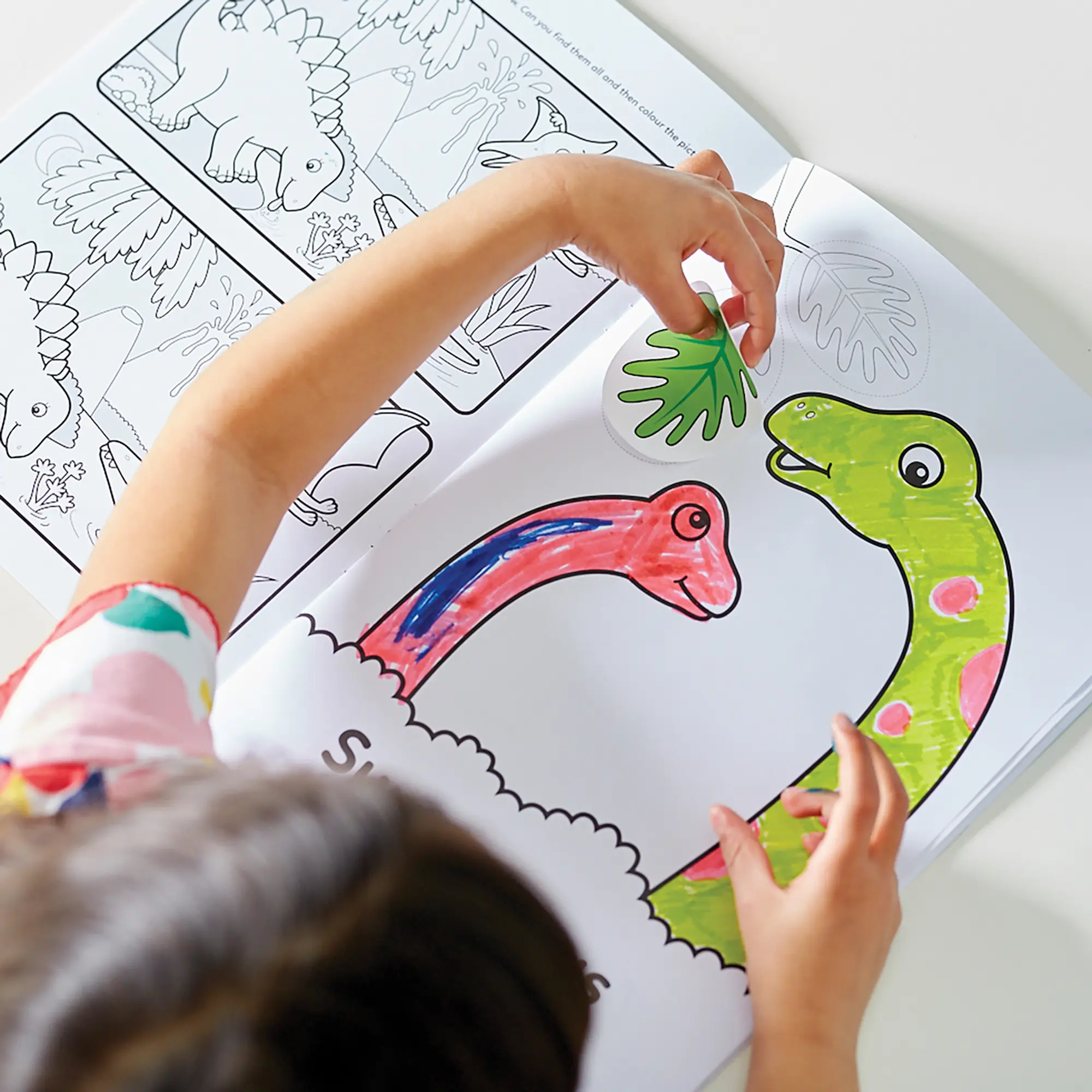 COLOURING BOOK - DINOSAUR - Image 8